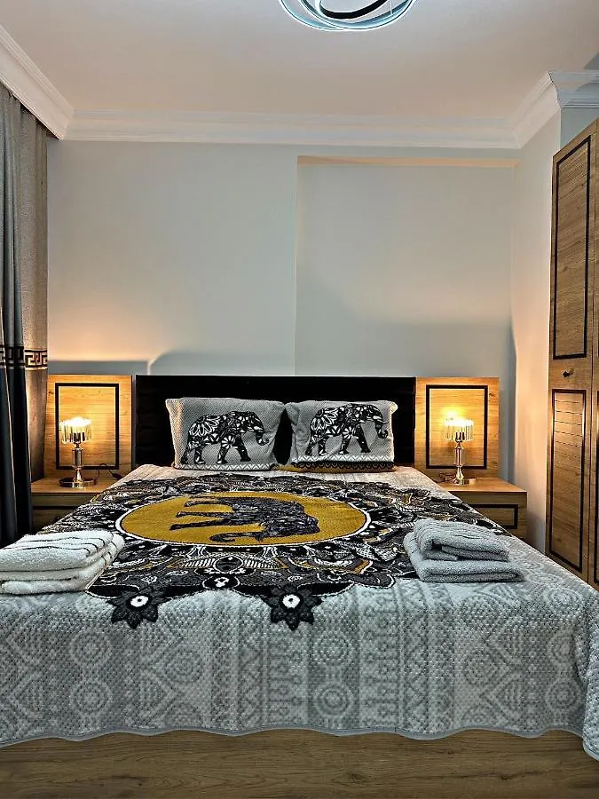 Apartment Cihangir Ekinci Plaza -2- Istanbul